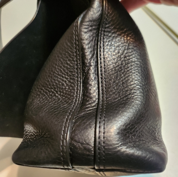 Fossil Black PEBBLED Leather FLAP Shoulder Bag, EUC - Picture 10 of 17